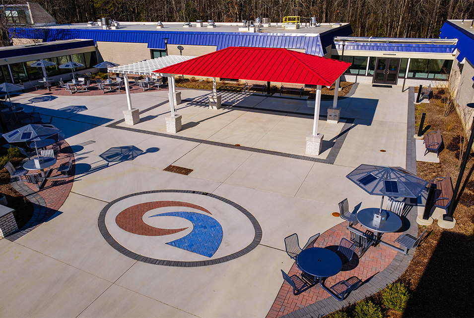The Innovation Centers outside patio where students relax on their breaks between classes.